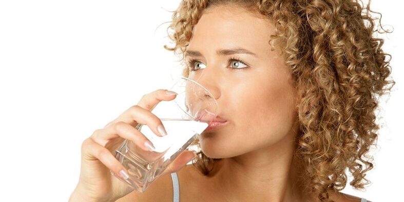 In addition to other fluids in the drinking diet, you should consume 1. 5 liters of purified water. 